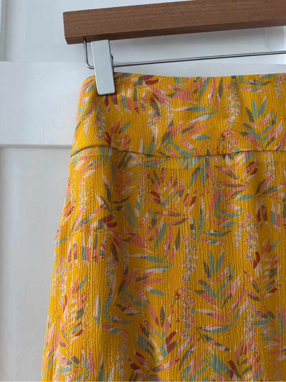 Sezane Silk Metallic Floral Mini Skirt Yellow Tie Front size FR 40/ US 6-8 - Picture 10 of 14